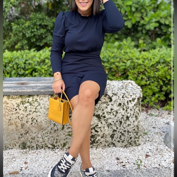 Coach Mini Cashin Tote - Picture 2 of 9